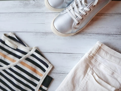 衣類衣服の収納のイメージ