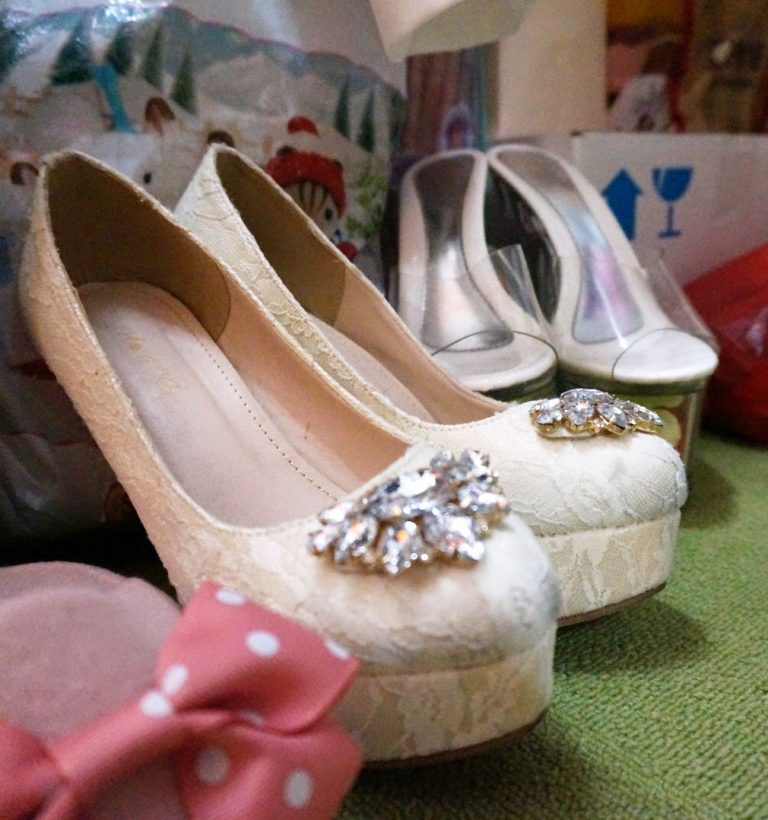 いつでもヒールを履くというAさん。ズボンは一着も持っていないとのこと