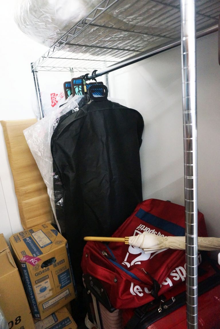 ハンガーラックで洋服を整理